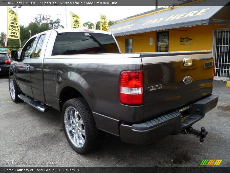 Silver Metallic / Medium/Dark Flint 2004 Ford F150 XLT SuperCab