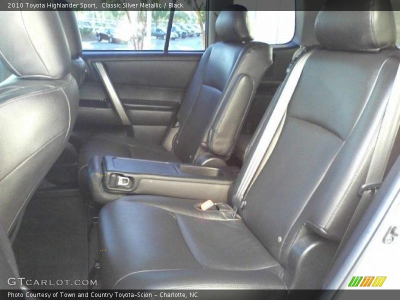 Classic Silver Metallic / Black 2010 Toyota Highlander Sport