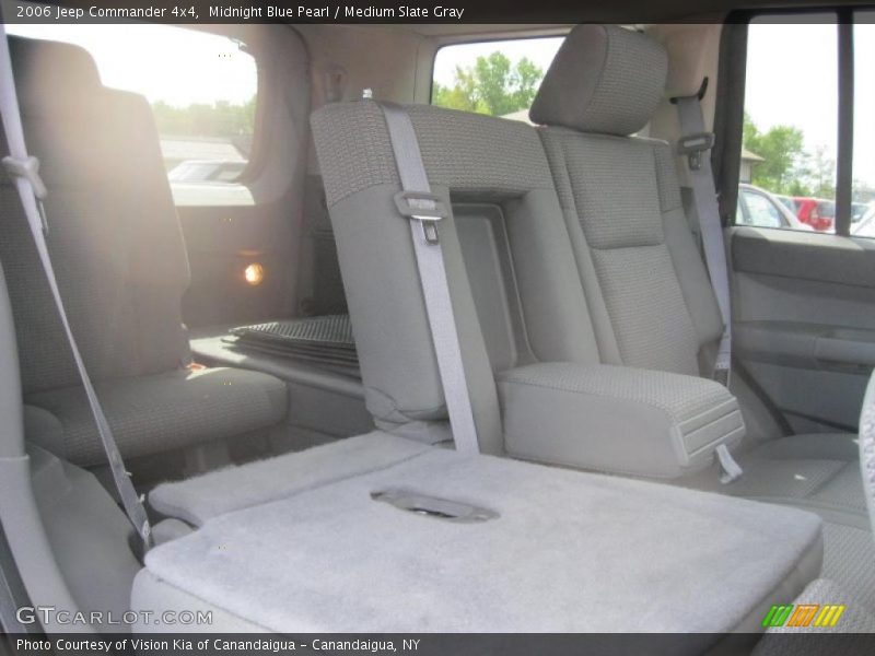 Midnight Blue Pearl / Medium Slate Gray 2006 Jeep Commander 4x4