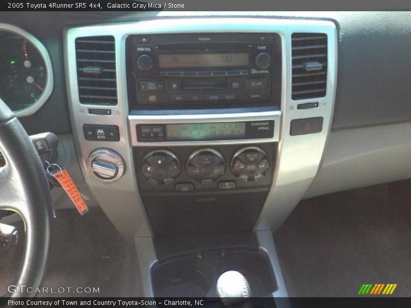 Galactic Gray Mica / Stone 2005 Toyota 4Runner SR5 4x4