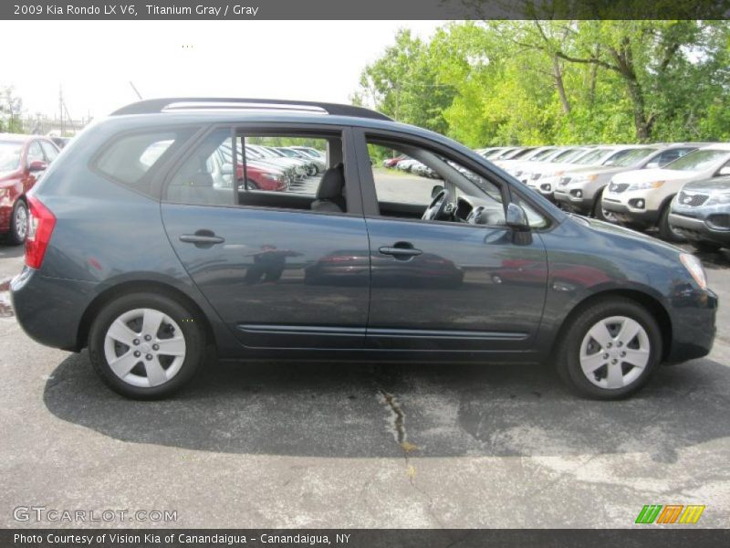 Titanium Gray / Gray 2009 Kia Rondo LX V6