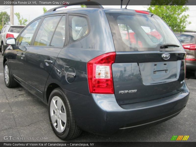 Titanium Gray / Gray 2009 Kia Rondo LX V6