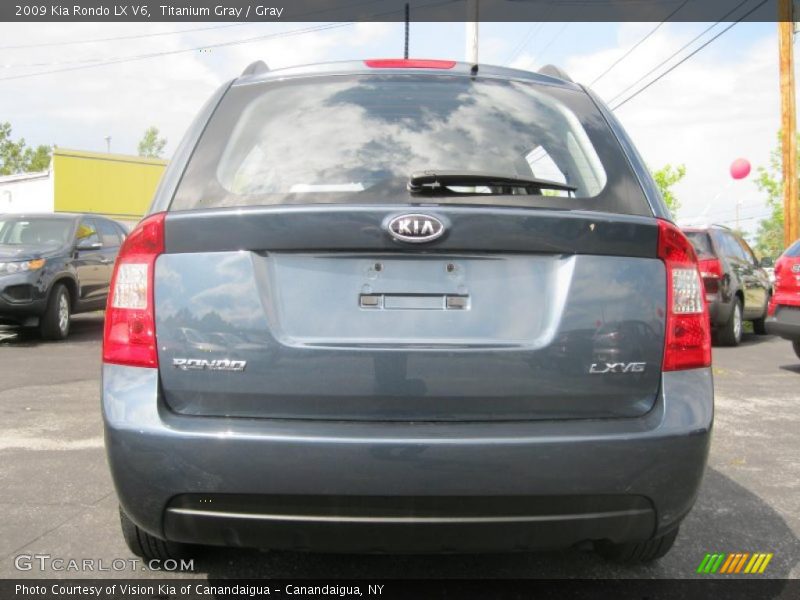 Titanium Gray / Gray 2009 Kia Rondo LX V6