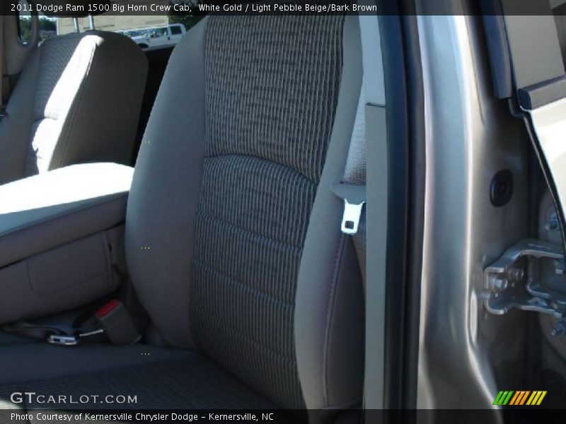 White Gold / Light Pebble Beige/Bark Brown 2011 Dodge Ram 1500 Big Horn Crew Cab