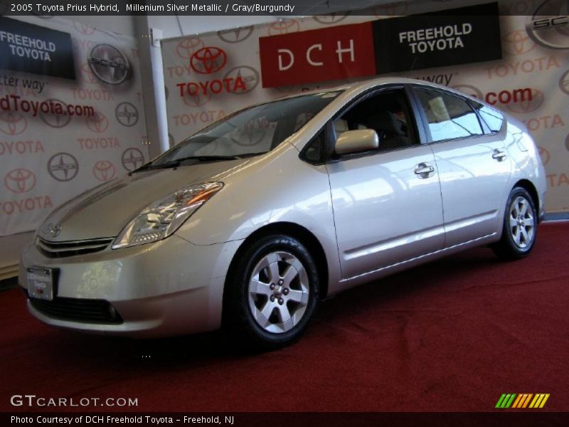 Millenium Silver Metallic / Gray/Burgundy 2005 Toyota Prius Hybrid
