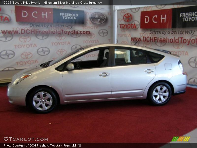 Millenium Silver Metallic / Gray/Burgundy 2005 Toyota Prius Hybrid