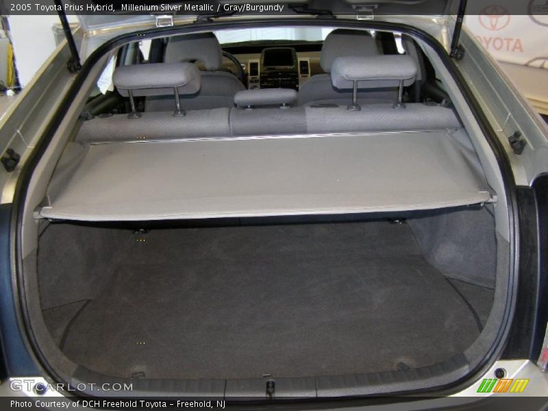 Millenium Silver Metallic / Gray/Burgundy 2005 Toyota Prius Hybrid