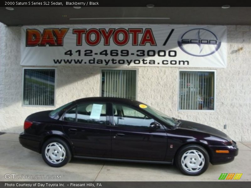 Blackberry / Black 2000 Saturn S Series SL2 Sedan