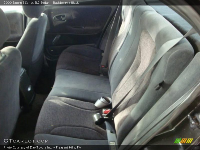 Blackberry / Black 2000 Saturn S Series SL2 Sedan