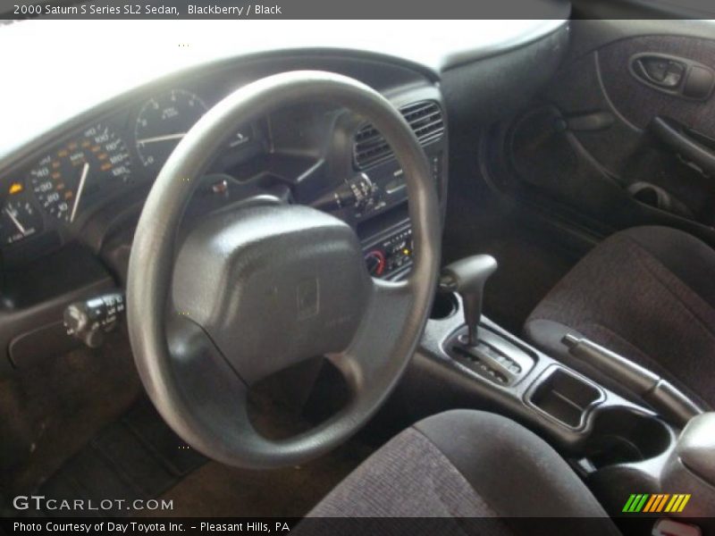 Blackberry / Black 2000 Saturn S Series SL2 Sedan