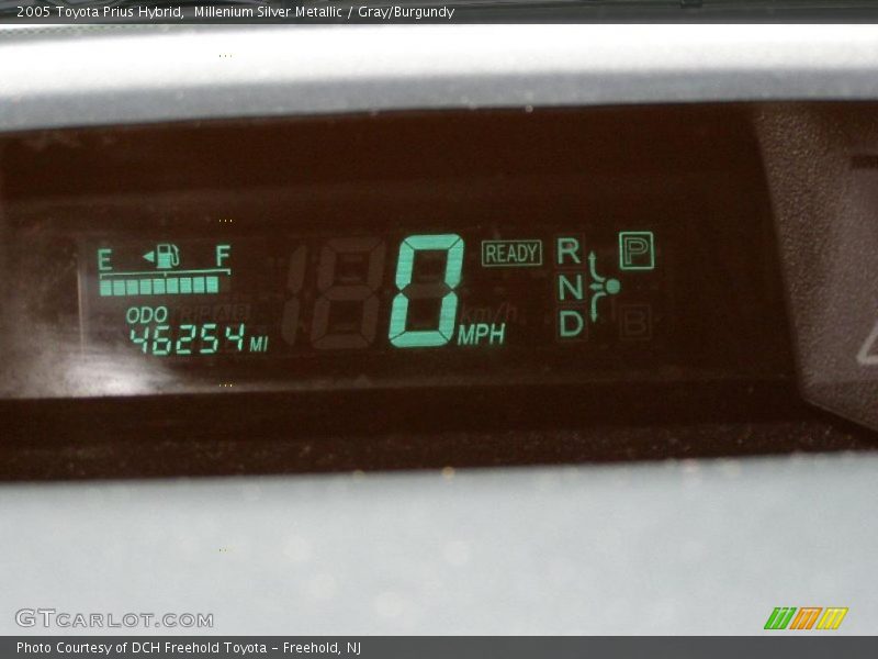 Millenium Silver Metallic / Gray/Burgundy 2005 Toyota Prius Hybrid
