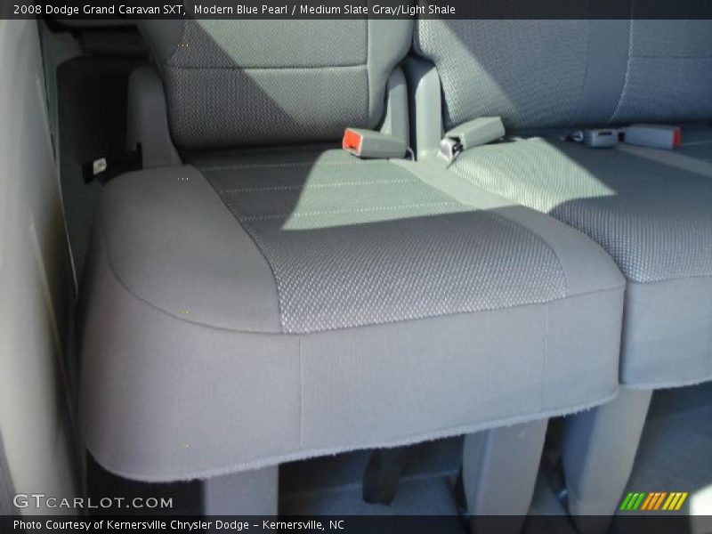 Modern Blue Pearl / Medium Slate Gray/Light Shale 2008 Dodge Grand Caravan SXT