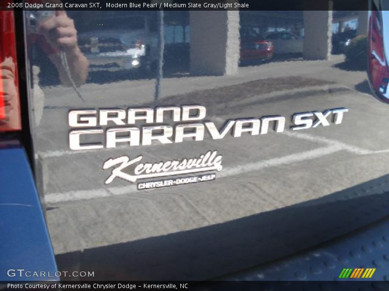 Modern Blue Pearl / Medium Slate Gray/Light Shale 2008 Dodge Grand Caravan SXT