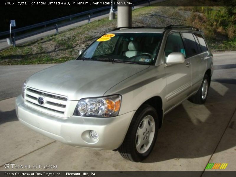 Millenium Silver Metallic / Ash Gray 2006 Toyota Highlander Limited 4WD