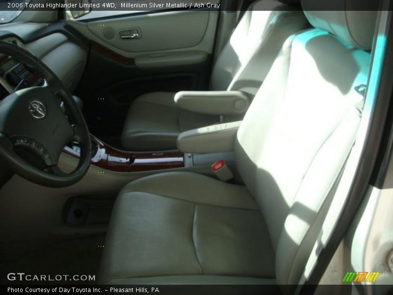 Millenium Silver Metallic / Ash Gray 2006 Toyota Highlander Limited 4WD