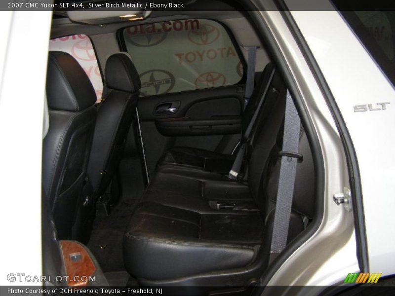 Silver Birch Metallic / Ebony Black 2007 GMC Yukon SLT 4x4