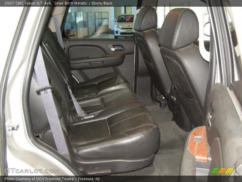 Silver Birch Metallic / Ebony Black 2007 GMC Yukon SLT 4x4