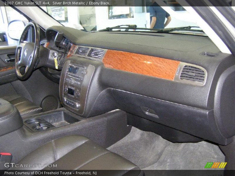 Silver Birch Metallic / Ebony Black 2007 GMC Yukon SLT 4x4
