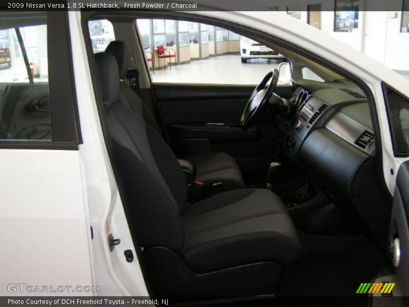 Fresh Powder / Charcoal 2009 Nissan Versa 1.8 SL Hatchback