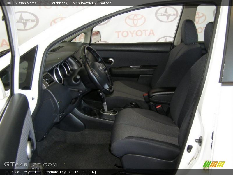 Fresh Powder / Charcoal 2009 Nissan Versa 1.8 SL Hatchback