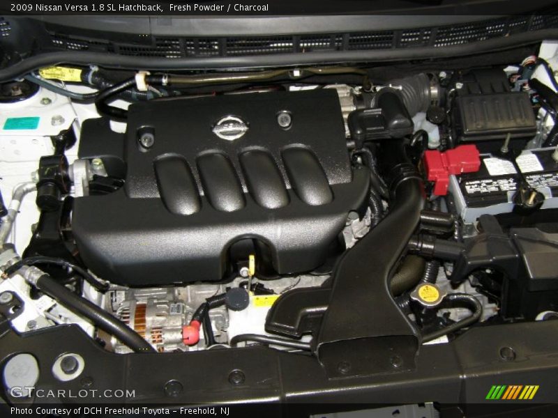 Fresh Powder / Charcoal 2009 Nissan Versa 1.8 SL Hatchback