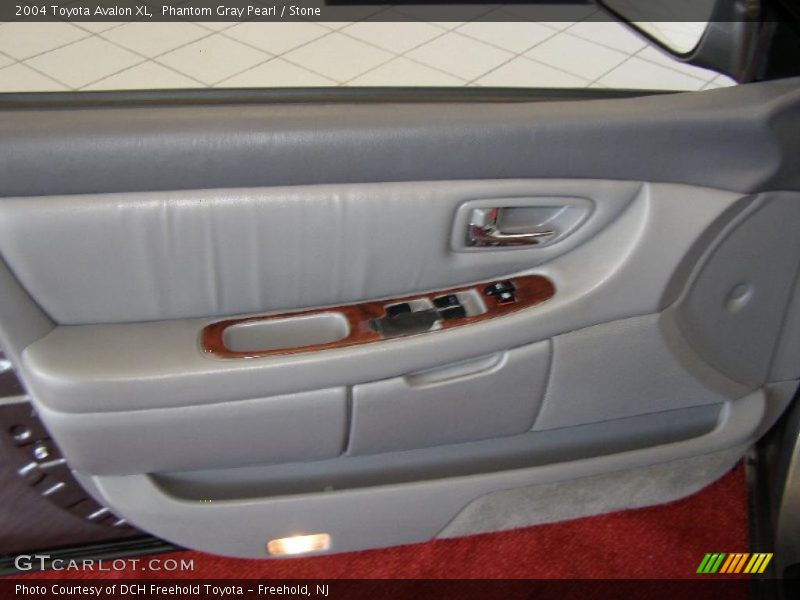 Phantom Gray Pearl / Stone 2004 Toyota Avalon XL