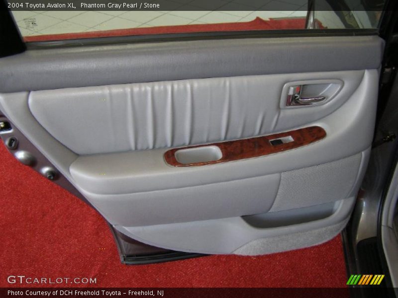 Phantom Gray Pearl / Stone 2004 Toyota Avalon XL