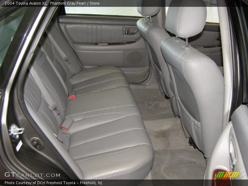 Phantom Gray Pearl / Stone 2004 Toyota Avalon XL