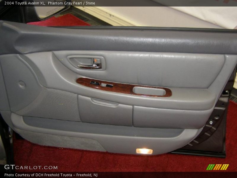 Phantom Gray Pearl / Stone 2004 Toyota Avalon XL
