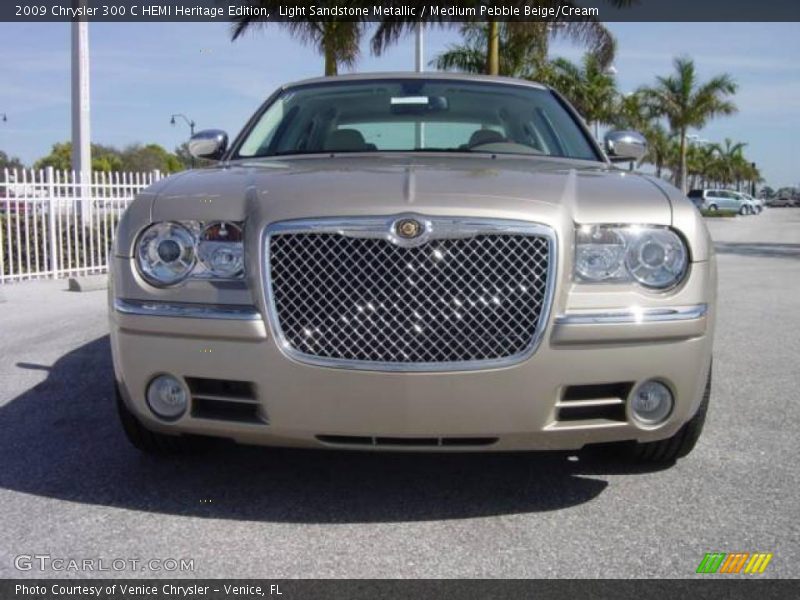 Light Sandstone Metallic / Medium Pebble Beige/Cream 2009 Chrysler 300 C HEMI Heritage Edition