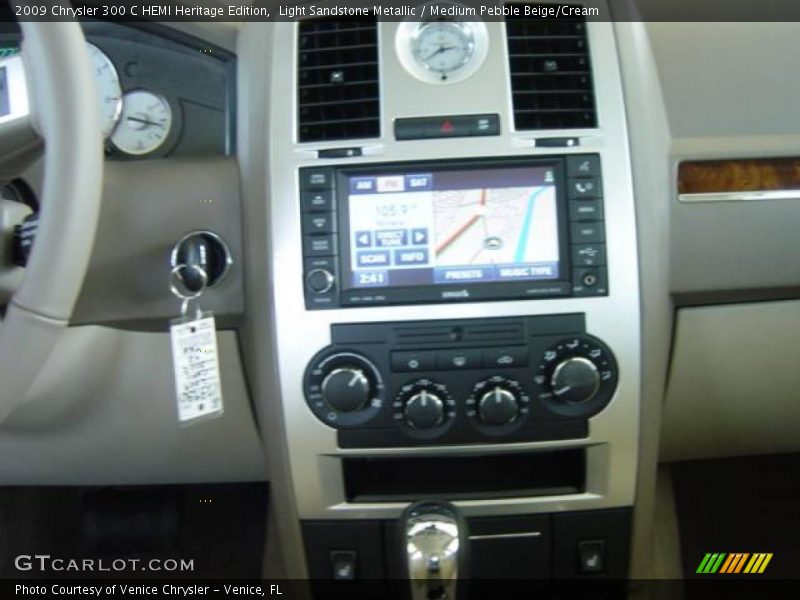 Light Sandstone Metallic / Medium Pebble Beige/Cream 2009 Chrysler 300 C HEMI Heritage Edition