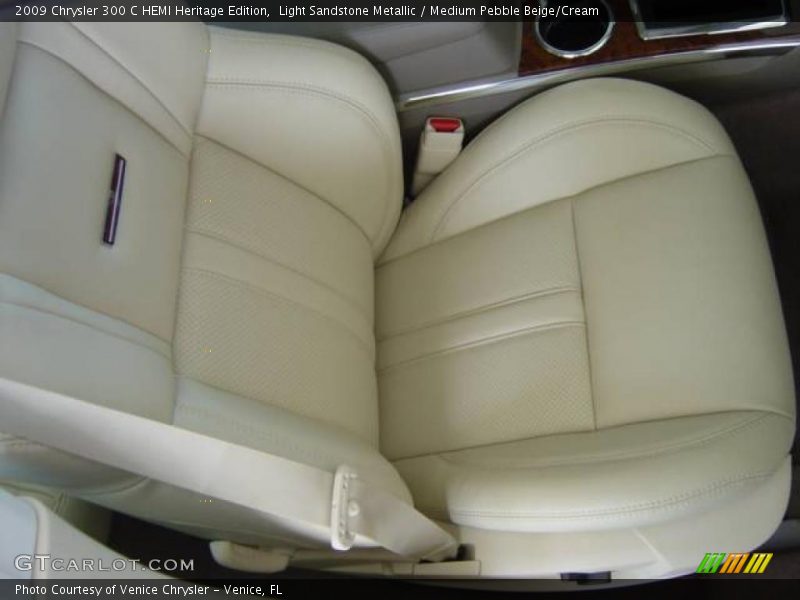 Light Sandstone Metallic / Medium Pebble Beige/Cream 2009 Chrysler 300 C HEMI Heritage Edition