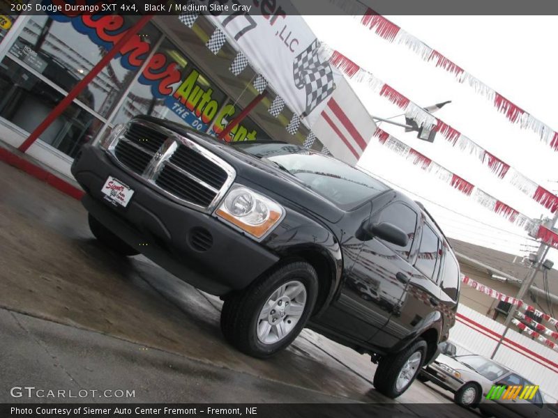 Black / Medium Slate Gray 2005 Dodge Durango SXT 4x4