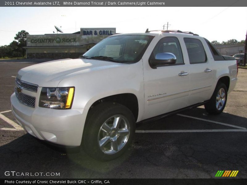 White Diamond Tricoat / Dark Cashmere/Light Cashmere 2011 Chevrolet Avalanche LTZ