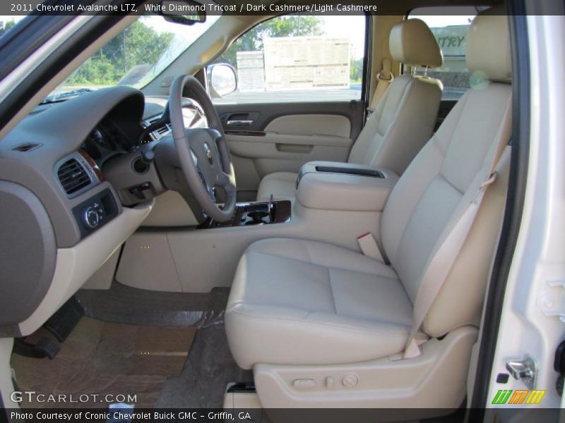 White Diamond Tricoat / Dark Cashmere/Light Cashmere 2011 Chevrolet Avalanche LTZ