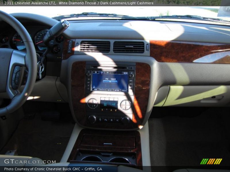 White Diamond Tricoat / Dark Cashmere/Light Cashmere 2011 Chevrolet Avalanche LTZ