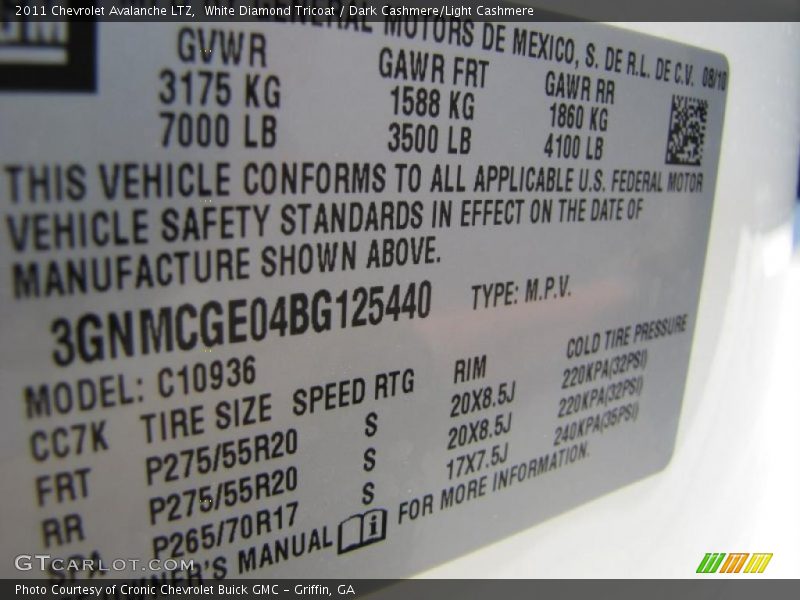 White Diamond Tricoat / Dark Cashmere/Light Cashmere 2011 Chevrolet Avalanche LTZ