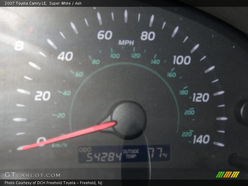 Super White / Ash 2007 Toyota Camry LE