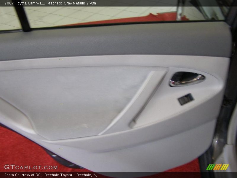 Magnetic Gray Metallic / Ash 2007 Toyota Camry LE