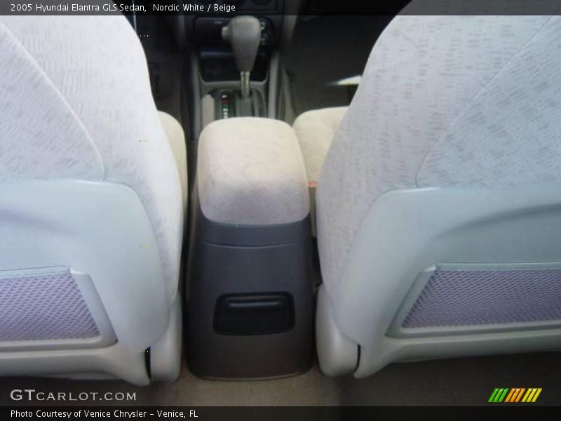 Nordic White / Beige 2005 Hyundai Elantra GLS Sedan