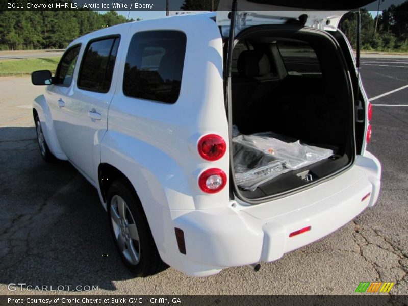 Arctic Ice White / Ebony 2011 Chevrolet HHR LS