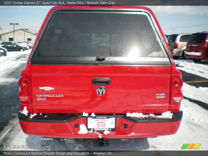 Flame Red / Medium Slate Gray 2007 Dodge Dakota SLT Quad Cab 4x4