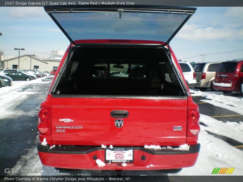 Flame Red / Medium Slate Gray 2007 Dodge Dakota SLT Quad Cab 4x4