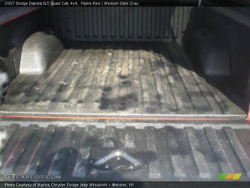 Flame Red / Medium Slate Gray 2007 Dodge Dakota SLT Quad Cab 4x4