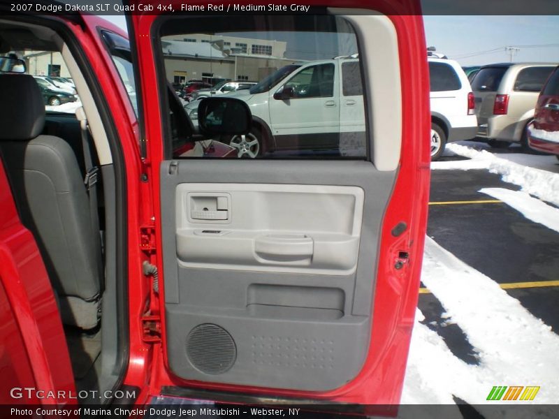 Flame Red / Medium Slate Gray 2007 Dodge Dakota SLT Quad Cab 4x4