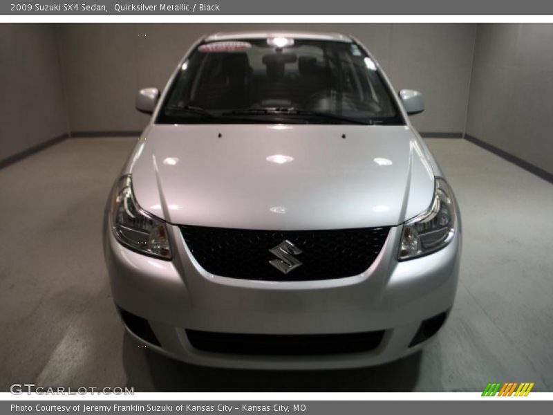 Quicksilver Metallic / Black 2009 Suzuki SX4 Sedan