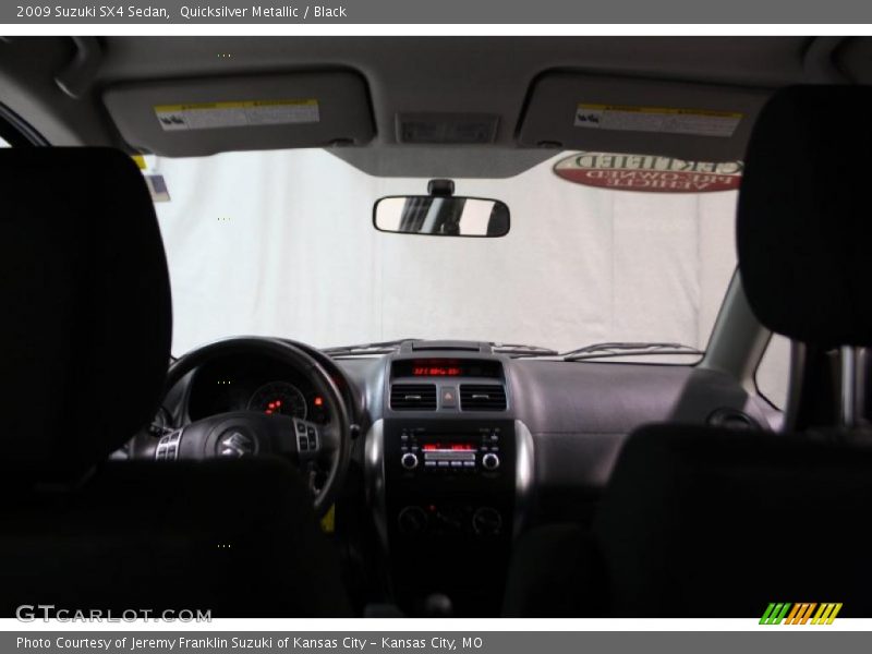 Quicksilver Metallic / Black 2009 Suzuki SX4 Sedan