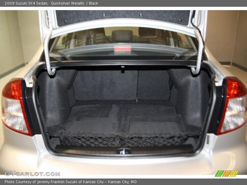 Quicksilver Metallic / Black 2009 Suzuki SX4 Sedan