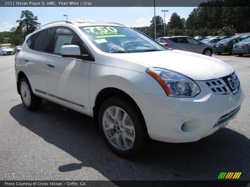 Pearl White / Gray 2011 Nissan Rogue SL AWD