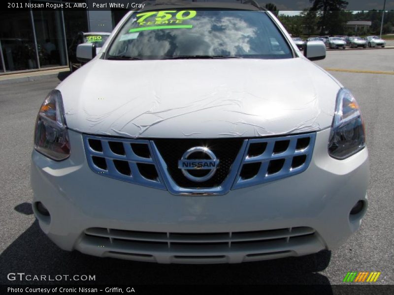 Pearl White / Gray 2011 Nissan Rogue SL AWD